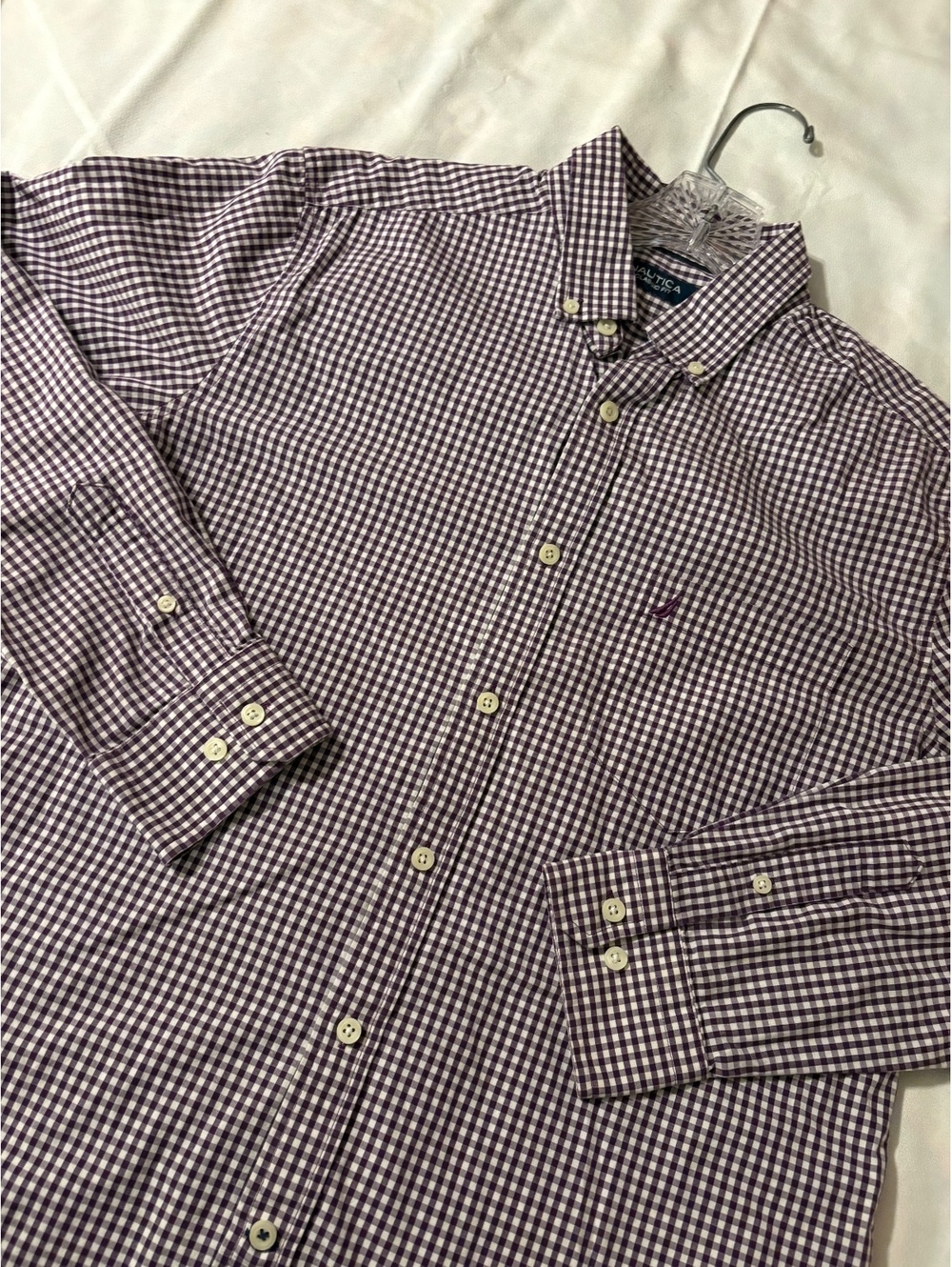 Men’s Nautica Purple & White Gingham Long Sleeve Button down Shirt Size Medium